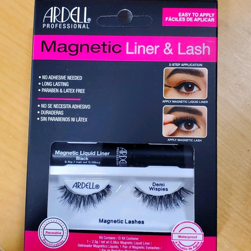 Magnetic liner and lash set, two sets